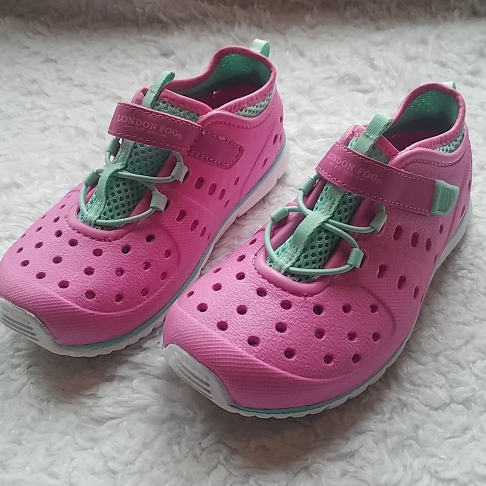 London Fog Mud puppies